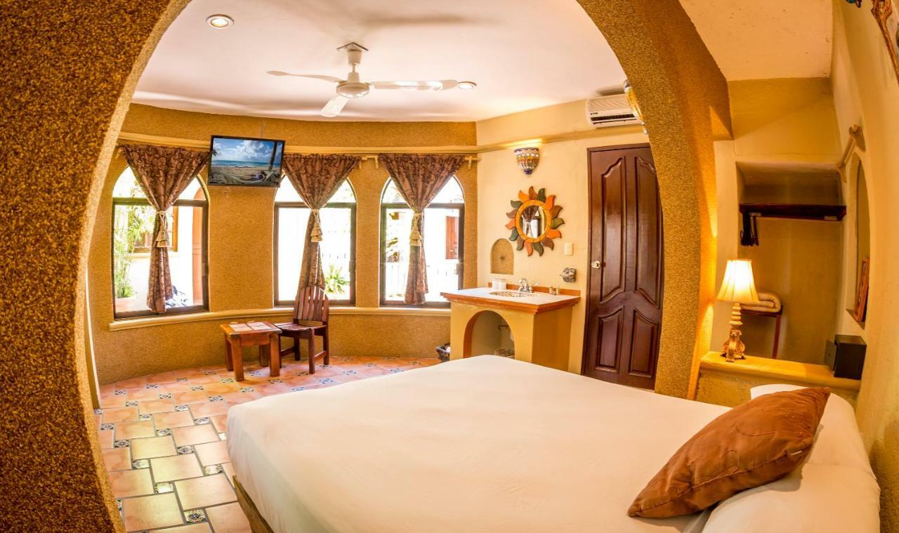 Hotel Cielo Плая дел Кармен Екстериор снимка